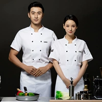 Белая юбка в складку, короткий рукав