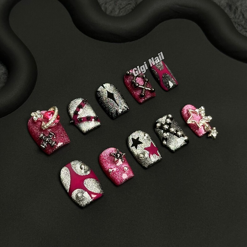 Gigi Nail Art Society Cat Eye Manicure Millennium Y2K Design Style Short Nails Niche Personality Hot Girl Handmade Wearable Nails