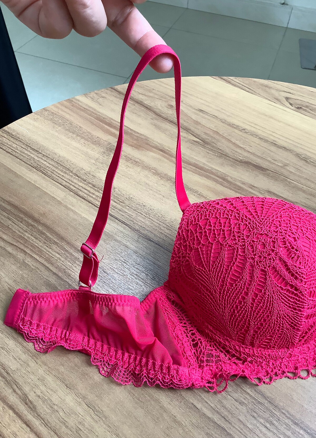 Италии Intimissimi Sofia сексуальный кружево собирать тонкая модель полоса заблокировать бюстгальтер RID1387 