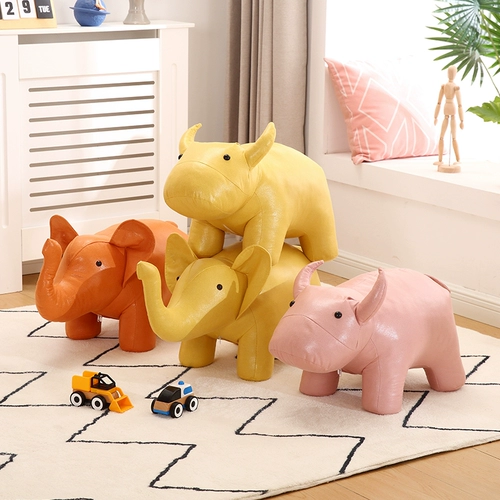 Детские животные сидят табуретка творческое слон слон прозрачный коров