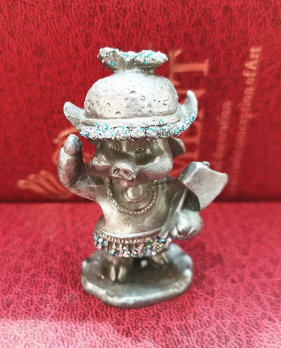 Экзотическая свиная русская жестяная мастерская мультипликация