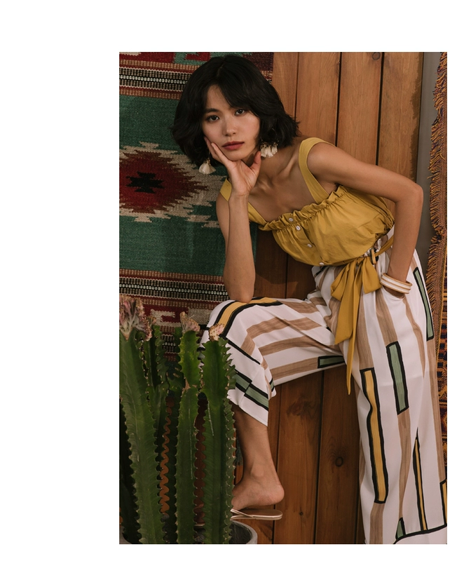 Holiday Queen Lotus Leaf Ear Eo Slim Stra quai Sexy Sexy Tops Vest Vest nữ mùa hè ngắn