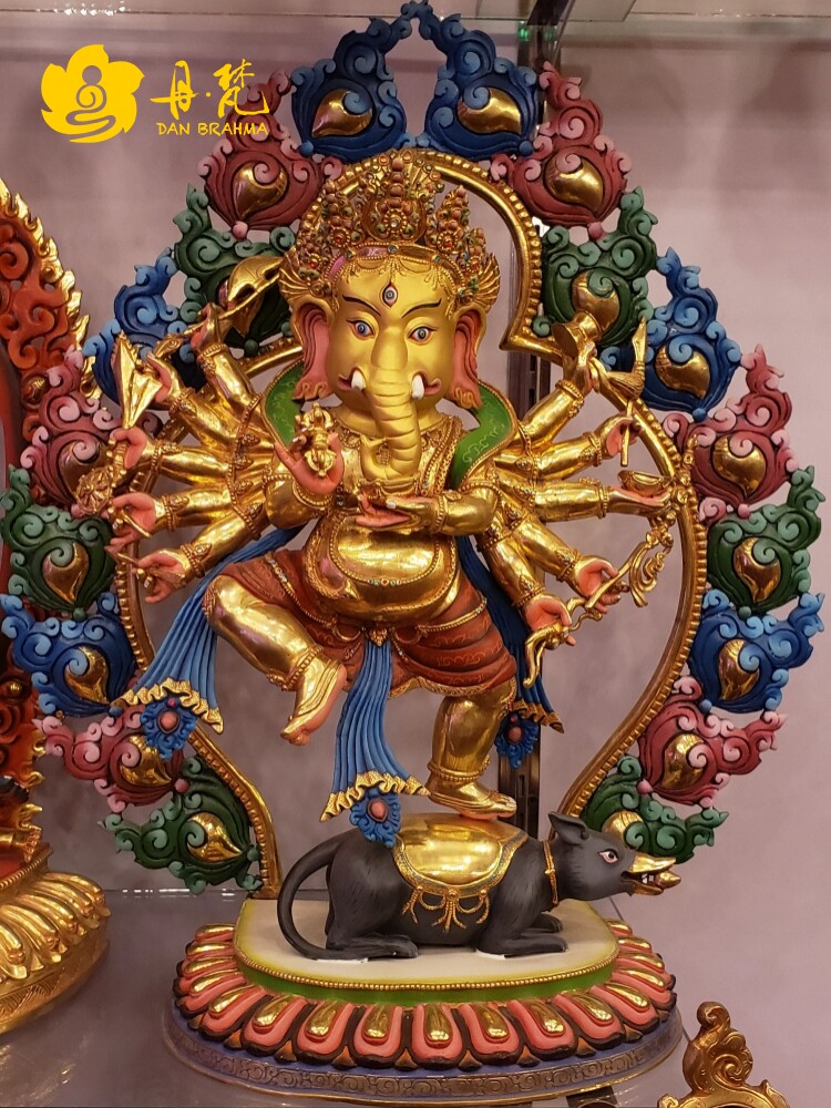 Nepal's Sakya Nation All-in-the-Golden Golden Painted Elephant Trunk of the Buddha Statue of the Buddha Statue of the Buddha Statue of the Buddha High 50cm