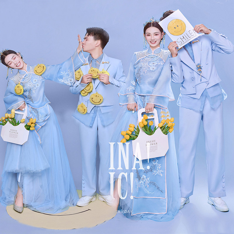 New photo studio theme photo clothing travel interior couple photo Retro style dress Chinese Cheongsam wedding dress