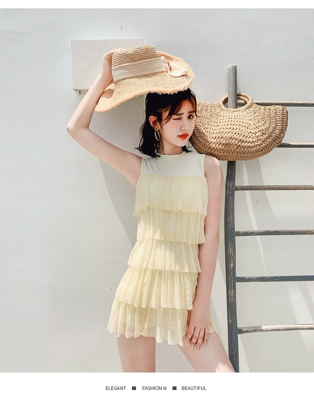 Áo tắm nữ 2018 mới bó sát bảo thủ ngực nhỏ in gió Hàn Quốc gợi cảm che bụng là áo tắm xuân hè cỡ lớn mỏng - Bộ đồ bơi One Piece