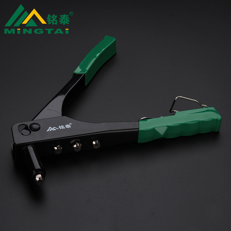 Repair luggage accessories tools Phillips screwdriver awl Allen wrench pliers rivet gun soldering iron