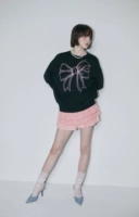 Ronron Cround Neck // Черным розовым 【Пятно】