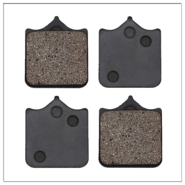 Thích nghi với Qianjiang Benalin Jinpeng 502 TRK502 Cub 500 BJ500GS má phanh trước và sau - Pad phanh phanh cbs