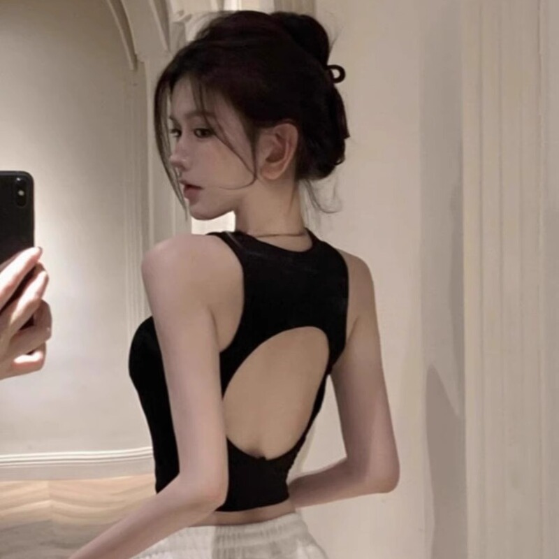 American-Style Cool and Spicy Black Backless Racerback Camisole for Women, Unique and Stunning Short Top for Outerwear in Summer