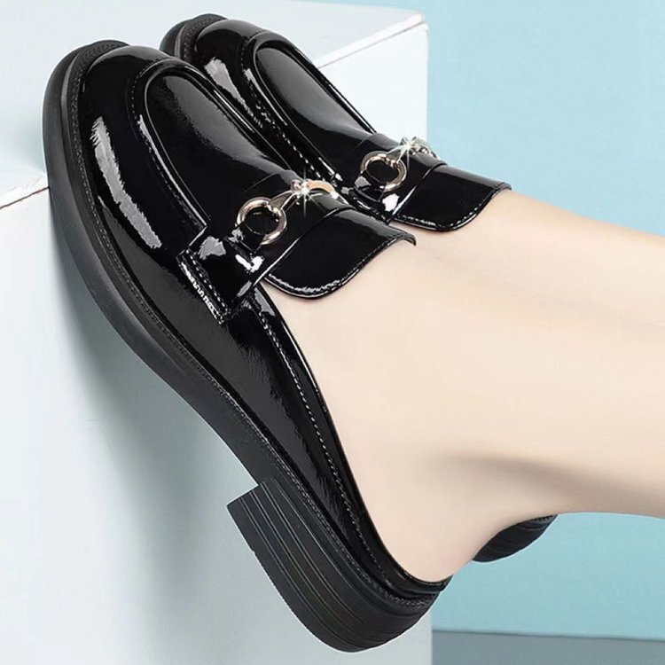Brand Shoes Genuine Leather Closed-Toe Half-Slippers for Women 2026 Summer New Versatile Flat Loafers Soft Leather Mules Brand Shoes Genuine Leather Closed-Toe Half-Slippers for Women 2026 Summer New Versatile Flat Loafers Soft Leather Mules
