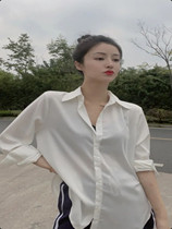 White shirt womens long-sleeved design sense niche loose fashion Western style Korean fan white shirt mid-length shirt autumn