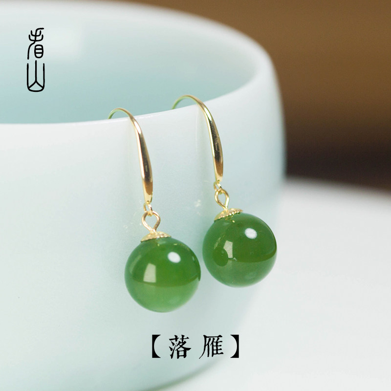 精致翡翠耳饰,传承东方之美|看山18K金碧玉耳环