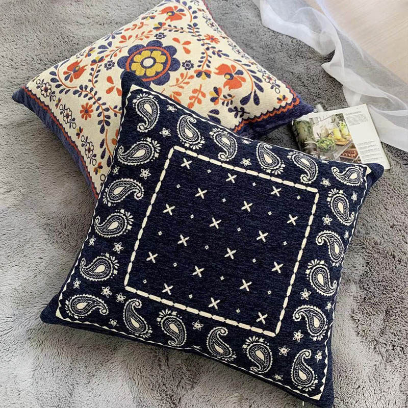 Sofa cushions Cushion Removable washable large solid wood European style extravagant living room light extravagant and upscale big jacquard bed for home