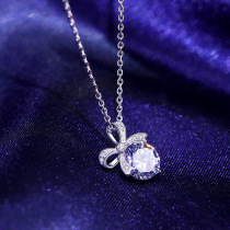 Korean Wind Super Fairy Minimalist American Mosandrill Necklace Woman Ornament Butterfly Knot Super Shiny Pendant Lock Bone Chain