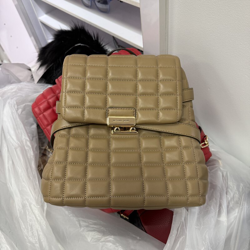 Michael Kors Mk Women's Bag, Exclusive Tribeca Backpack, Medium-Sized School Bag, Casual Travel Bag for Women