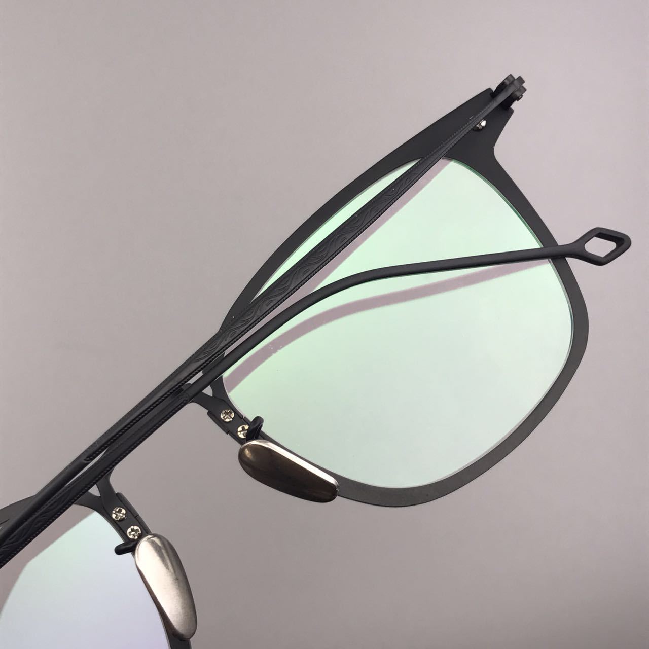 Montures de lunettes OTHER   en Titane pur - Ref 3140613 Image 45