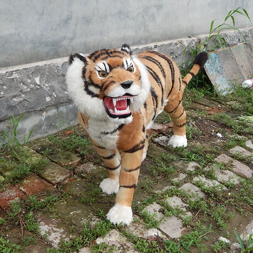 Имитация большого тигра, имитация меха, плюшевые животные, подарочные украшения, реквизит для тигра, украшения для кино и телевидения, реквизит