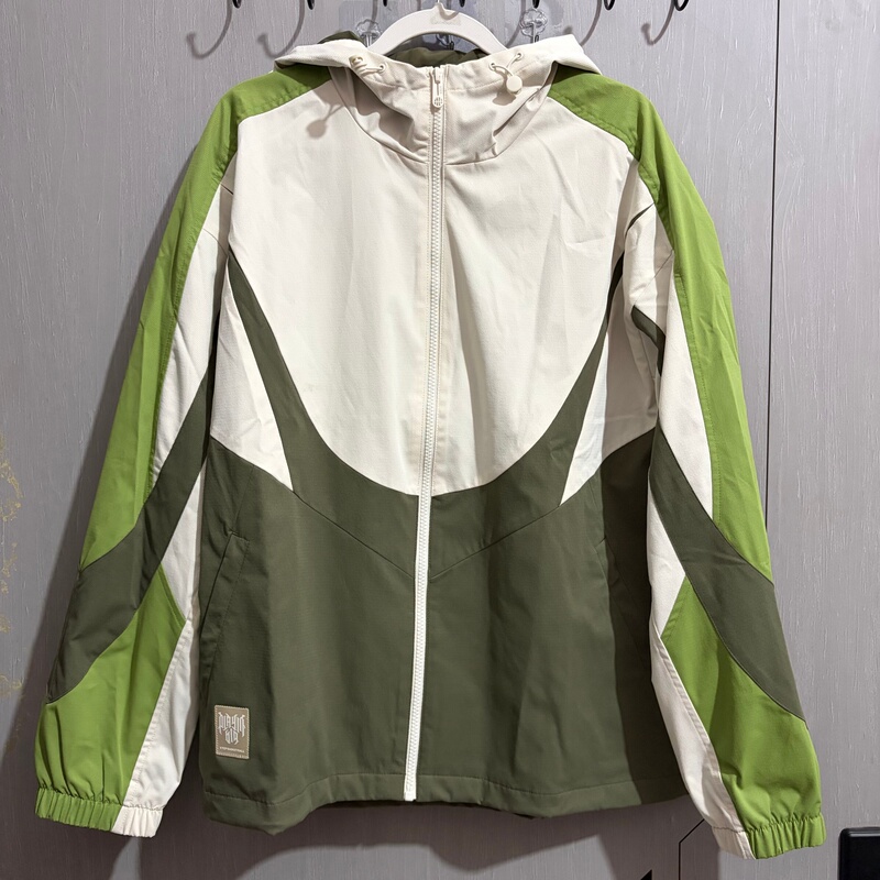 Xtep Genuine Men's and Women's Double-Layer Windbreaker Spring and Autumn Hooded Color-Blocking Outdoor Basketball Jacket 976129150421 Xtep Genuine Men's and Women's Double-Layer Windbreaker Spring and Autumn Hooded Color-Blocking Outdoor Basketball Jacket 976129150421