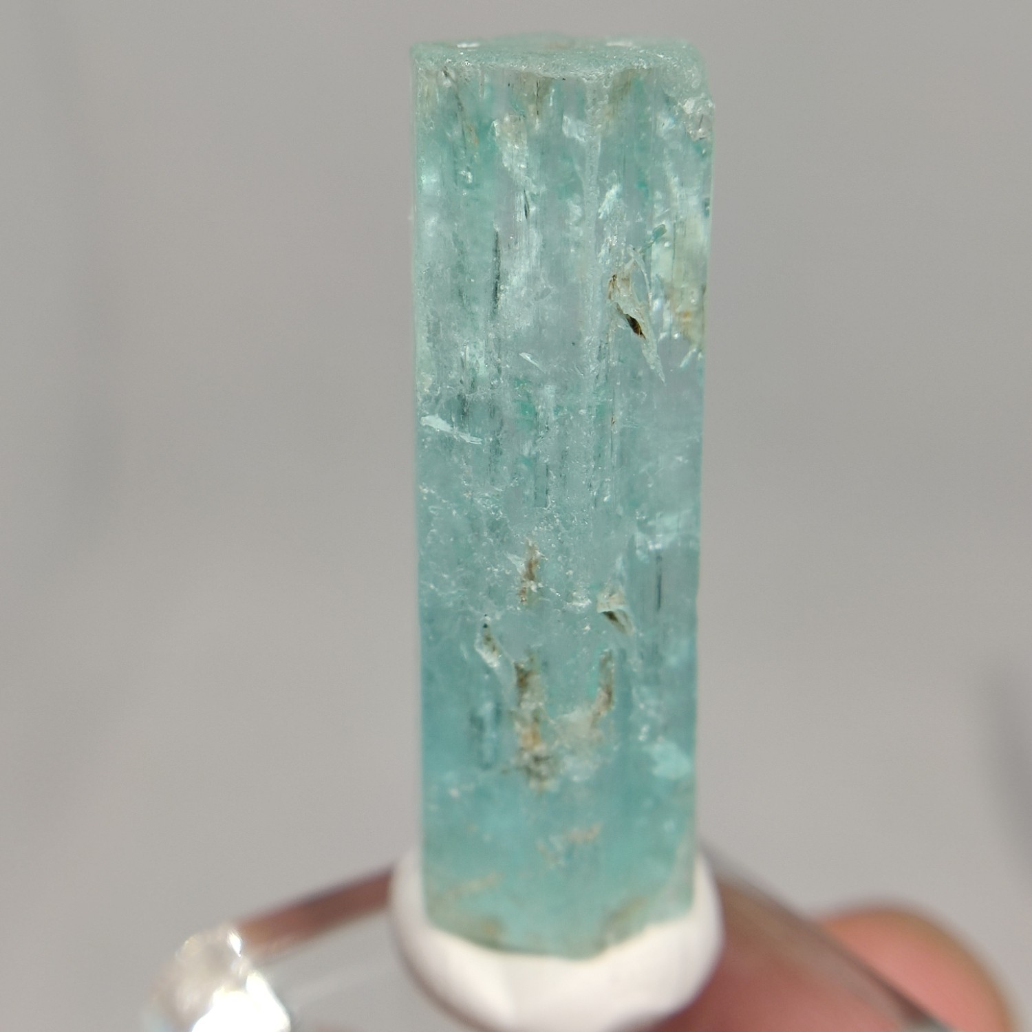 新品钒绿柱石Vanadium Beryl：尼日利亚稀有矿物标本，探寻宝石界的神秘瑰宝！-矿物晶体-淘宝百科网