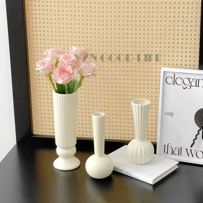Style Cream Wind Ceramic Vases Small Pendulum pieces Living room flowers Water Peers minimalist table flower arrangements Dry flower Decorations-Taobao