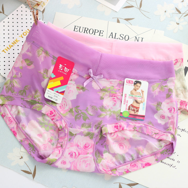 Colored fields Underpants 30765 mid waist 30766 High waist soft flowers ice silk cool and breathable light and thin and no-scratched women's underwear