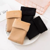 Зимние ноги холодны зимой.