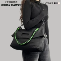 Черная [ткань] + зеленая веревка