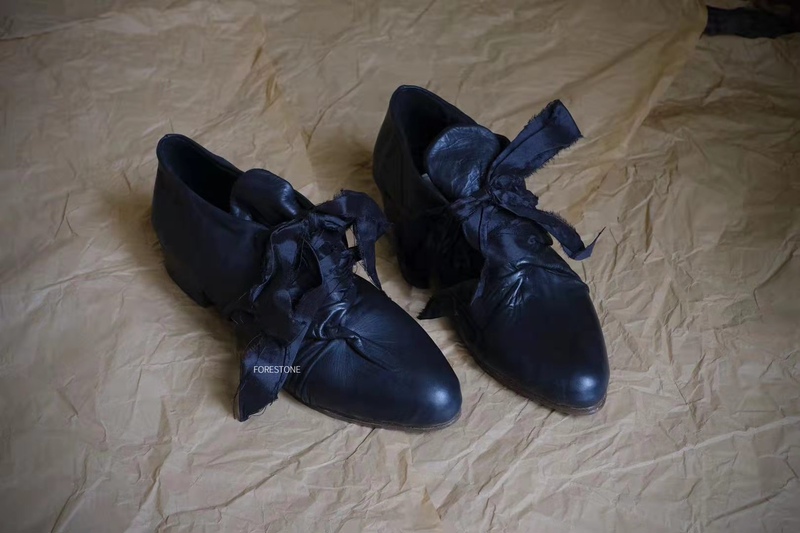 Spanish Atelier Inscrire Lambskin Shoes with Walnut Soles Forestone Spanish Atelier Inscrire Lambskin Shoes with Walnut Soles Forestone
