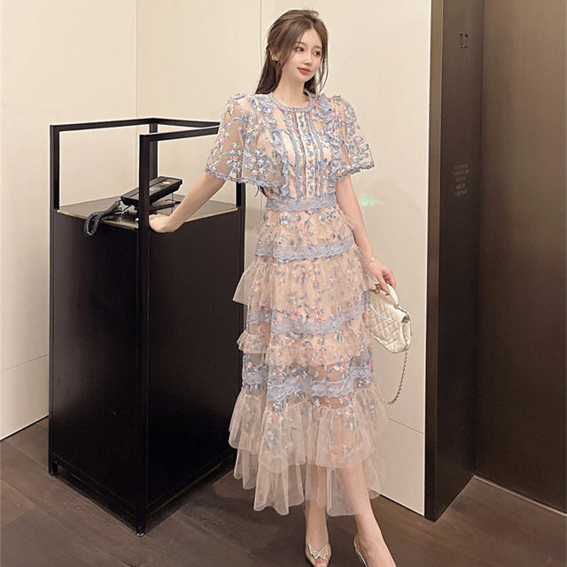 French holiday niche net yarn embroidery stitching floral dress cake skirt sweet princess super fairy temperament dress