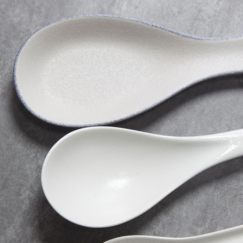 Japanese contracted snowflakes glazed pottery porcelain run soup spoon deep expressions using large porridge spoon to ultimately responds soup spoon, spoon, household long - handled spoons