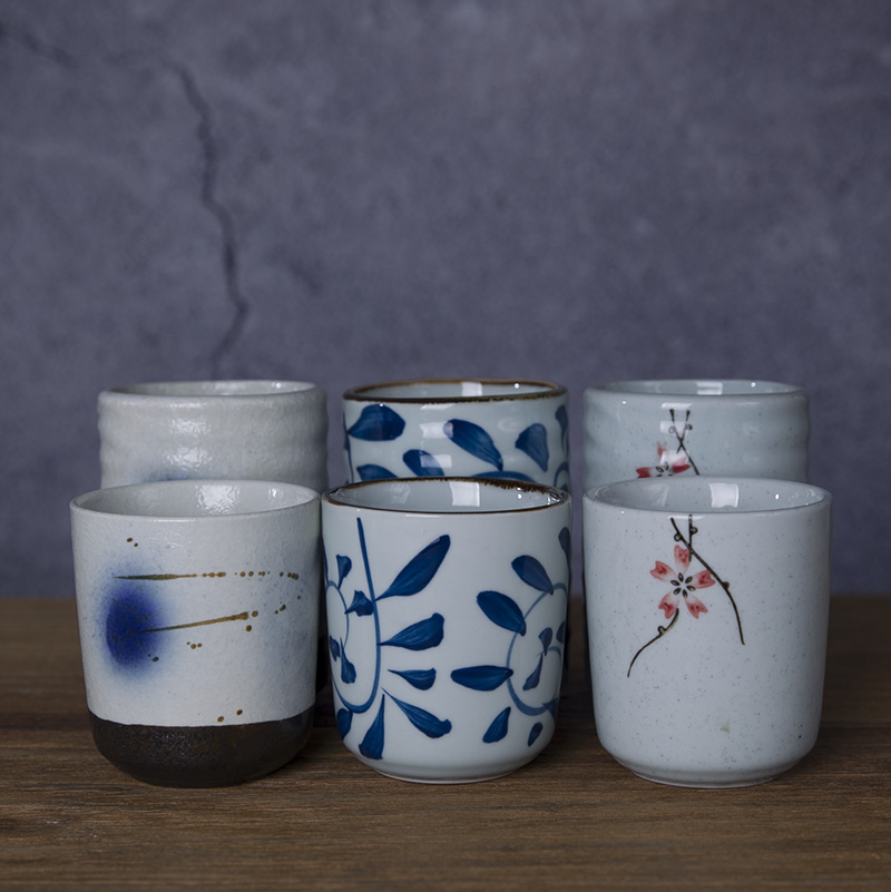 And the four seasons under the glaze color Japanese ceramic thread glass hand - made teacup straight koubei supporting domestic cup