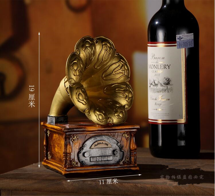 máy nghe nhạc đĩa than giá rẻ	 Châu Âu retro ghi thanh thanh thủ công nhà đồ trang trí quán cà phê trang trí mô hình ghi âm - Máy hát máy phát nhạc đĩa than tiếng anh