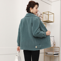 Autumn and winter New granular wool womens fur coat mothers leather wool one lamb wool sheep cut coat short