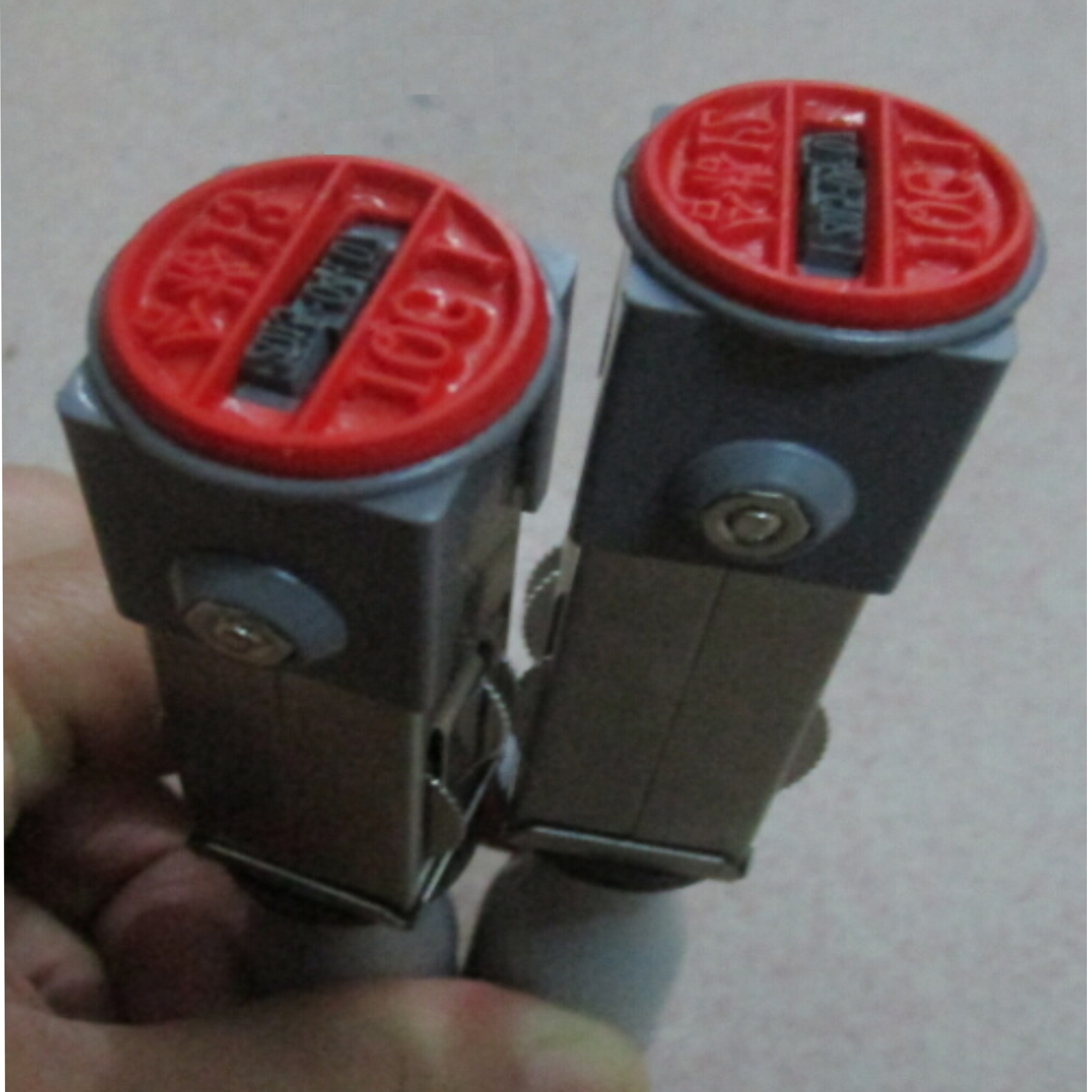 Date seal can be adjusted year and month rotation test qualified seal with name to order QCPASS time