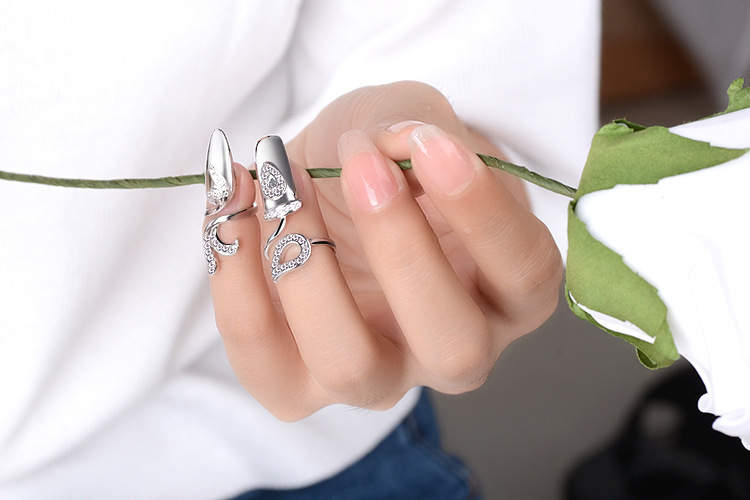 Trang sức nữ thời trang cá tính kim cương nhẫn móng tay nữ Hàn Quốc đinh rhinestone áo giáp khớp nhẫn phụ kiện thủy triều nhẫn cưới cartier