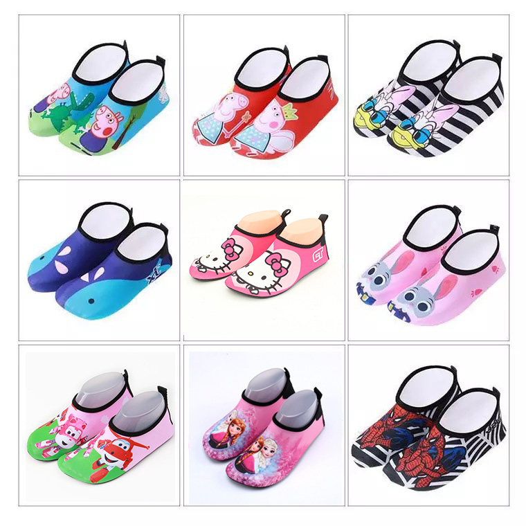 Children's cartoon beach shoes boys and girls water park baby wading foot paste toddler swimming shoes diving shoes and socks
