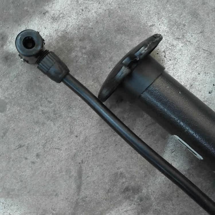 Pompe à vélo - Ref 2389997 Image 7