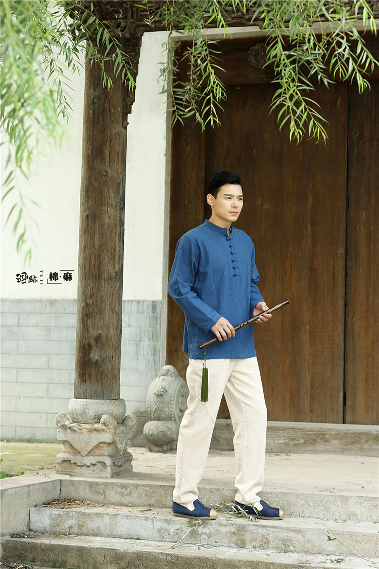 2392926660_782433305