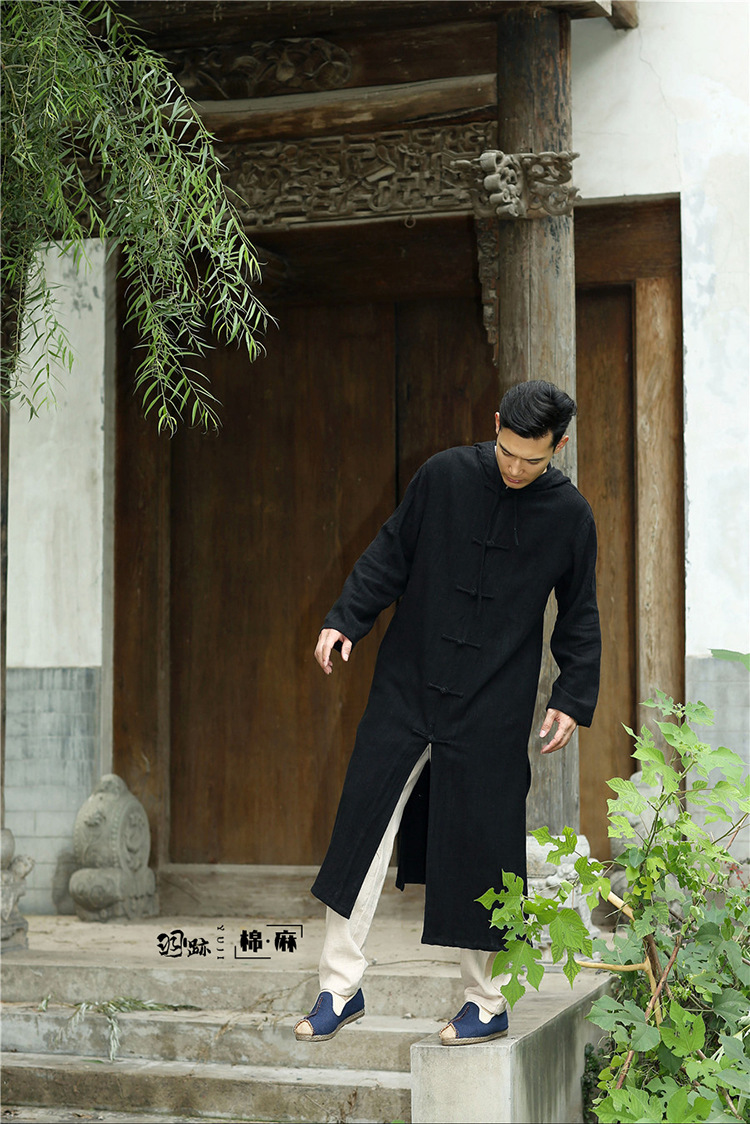 2404437002_782433305