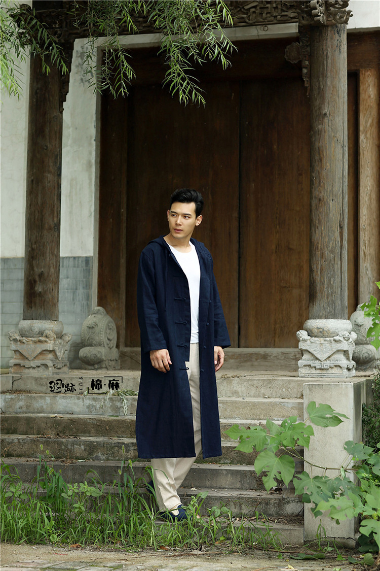 2403110270_782433305