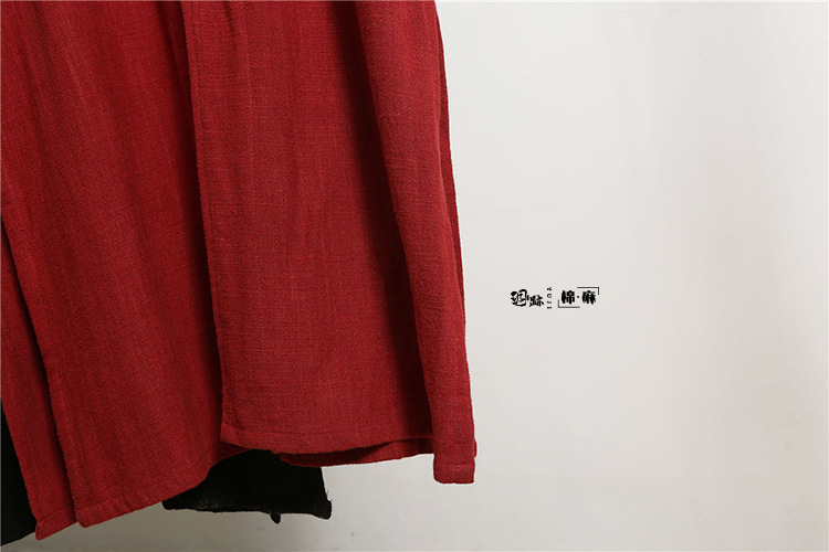 2404461345_782433305