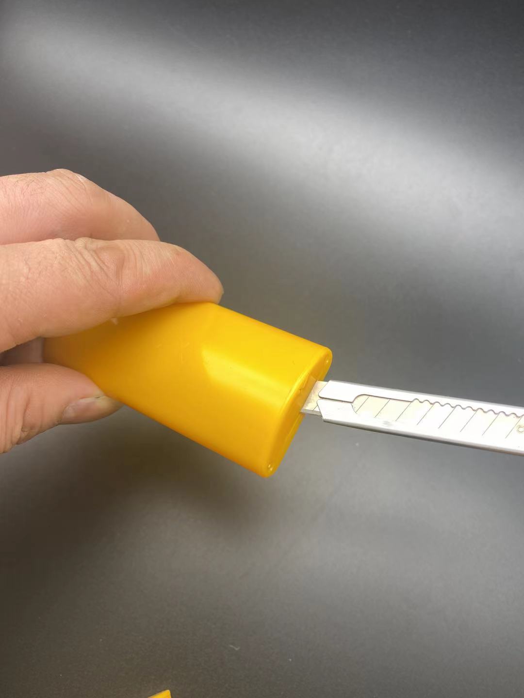 Car film blade breaker blade storage box blade break storage artifact steam break blade collection box