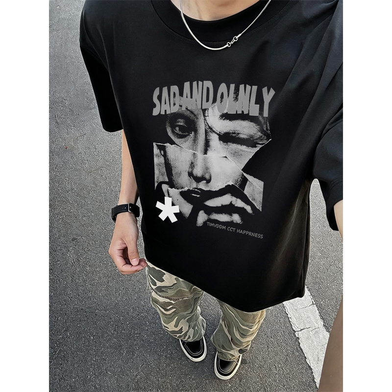 2026 New Summer American High Street Fashion Brand Short-Sleeved T-Shirt with Men's Portrait Print, Loose Fit, Pure Cotton, High-End Feel Top 2026 New Summer American High Street Fashion Brand Short-Sleeved T-Shirt with Men's Portrait Print, Loose Fit, Pure Cotton, High-End Feel Top