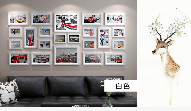 Фотография из натурального дерева, диван, настенная современная и минималистичная фоторамка 