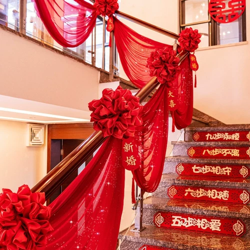 Самостоятельная вилла, вышла замуж за сельский двор балкон