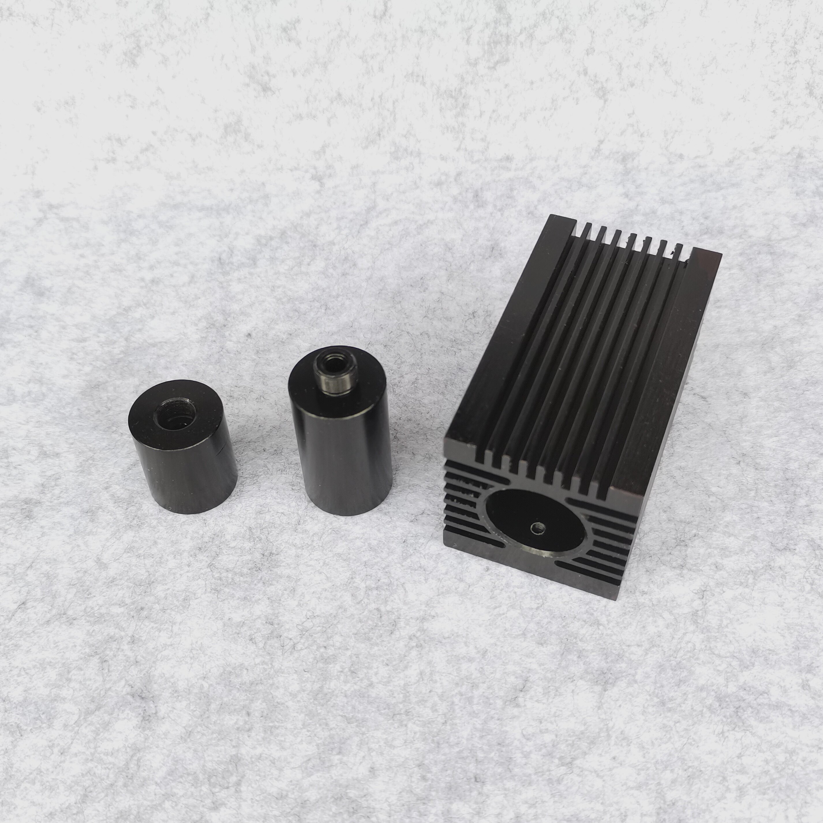 激光管五金件铝合金散热器To-18 5.6mm 40*40*70mm