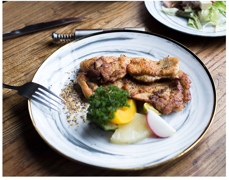Nordic ins nhà sáng tạo món ăn gốm sứ Steak tấm bộ đồ ăn bằng đá cẩm thạch tròn khay món ăn phương Tây dĩa trắng