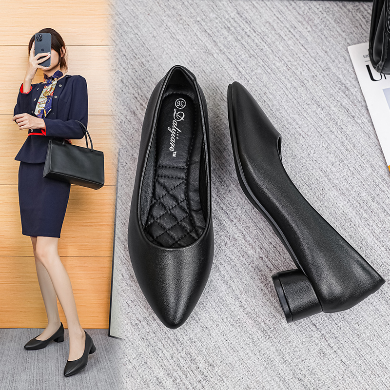 Black Leather Shoes with Soft Soles, Suitable for Professional Work, Comfortable Mid-Heel High Heels, Chunky Heels, Not Tiring When Standing for Long Periods, Work Shoes, Workwear Shoes Black Leather Shoes with Soft Soles, Suitable for Professional Work, Comfortable Mid-Heel High Heels, Chunky Heels, Not Tiring When Standing for Long Periods, Work Shoes, Workwear Shoes