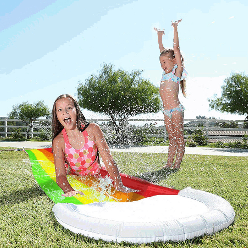Summer outdoor play water rainbow waterslide play lawn toys children Flushing board big skateboard kindergarten toys