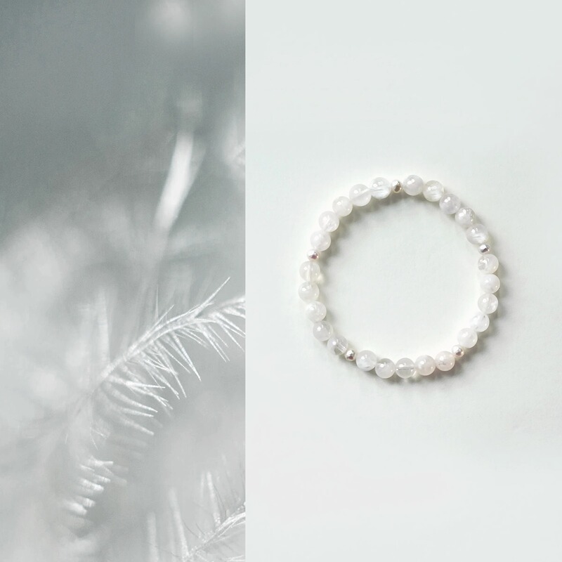Qiantao'Frostfall' Stabilizes Mood, Natural Snowflake Phantom Crystal Fortune-Attracting Bracelet, Birthday Gift Qiantao'Frostfall' Stabilizes Mood, Natural Snowflake Phantom Crystal Fortune-Attracting Bracelet, Birthday Gift